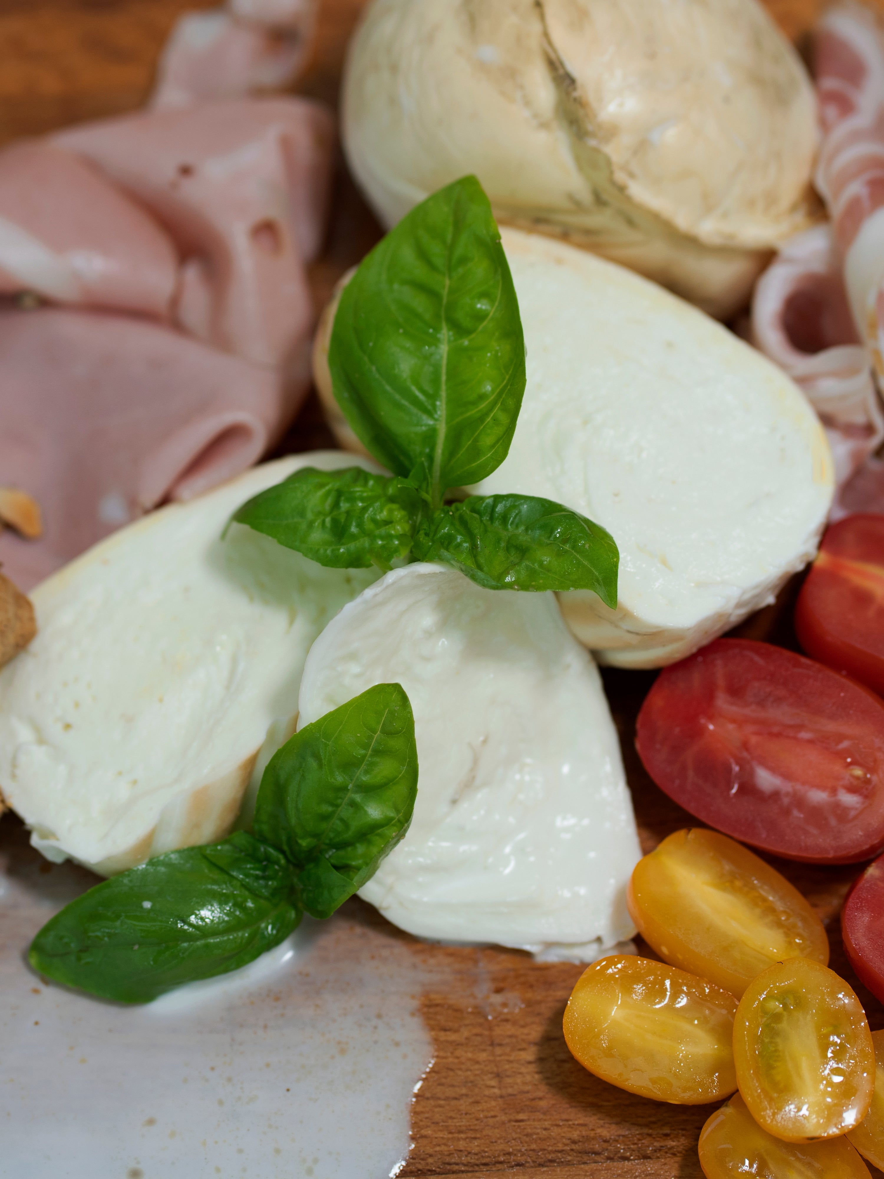 Mozzarella Affumicata Cavaliere di latte 100% di Bufala