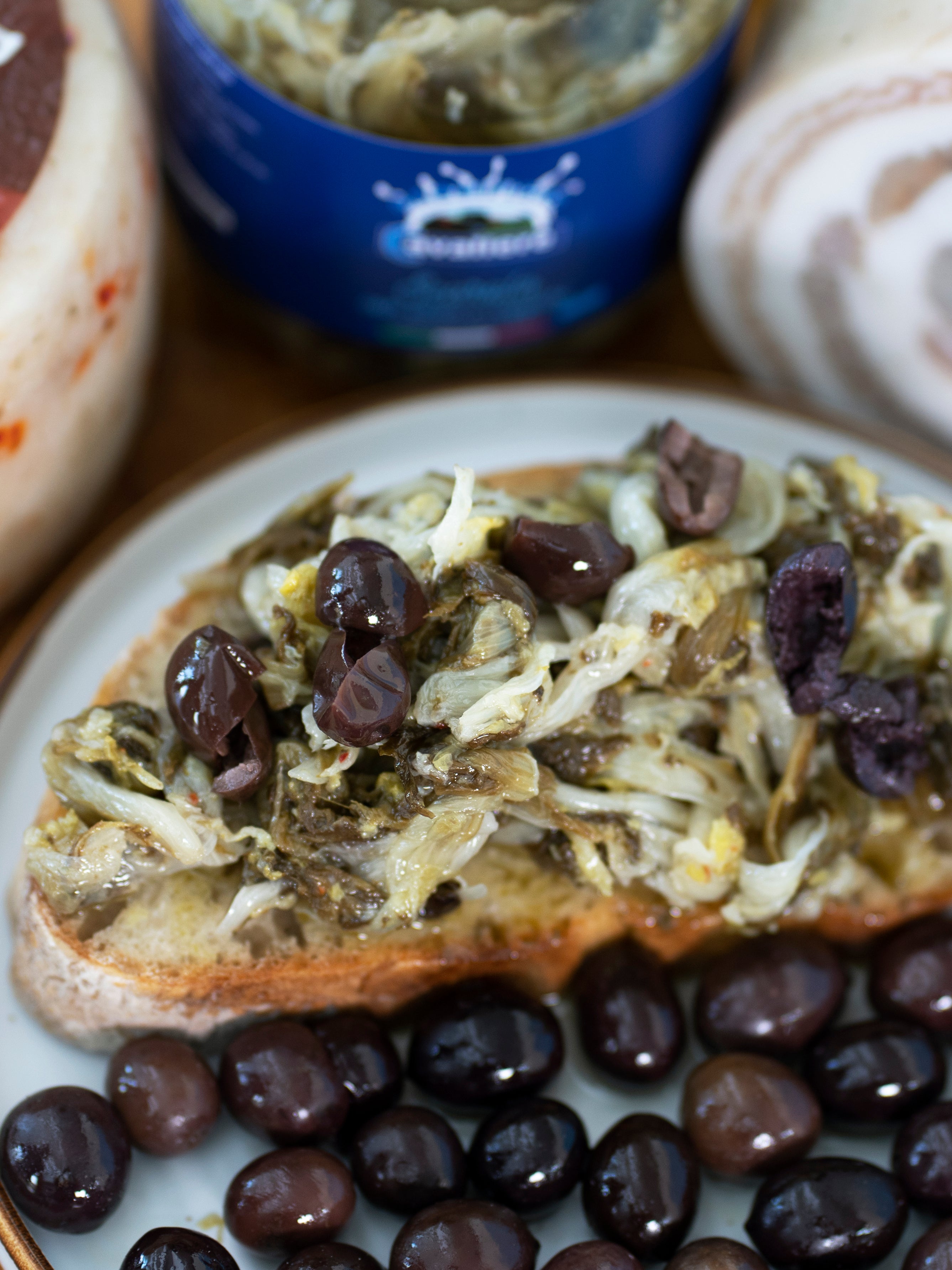 Scarola con olive capperi sott'olio 580ml "D'avino"